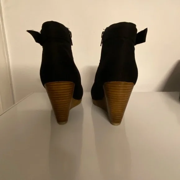 H&M booties - Picture 3 of 8